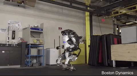 倒立、前滚翻、空中转体360°……波士顿动力Atlas机器人跳起自由体操