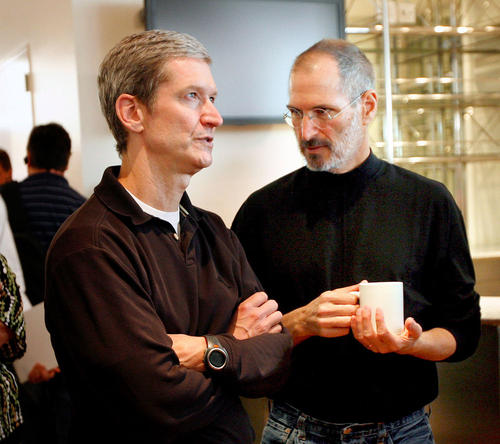 苹果公司创立45周年，库克发文缅怀乔布斯