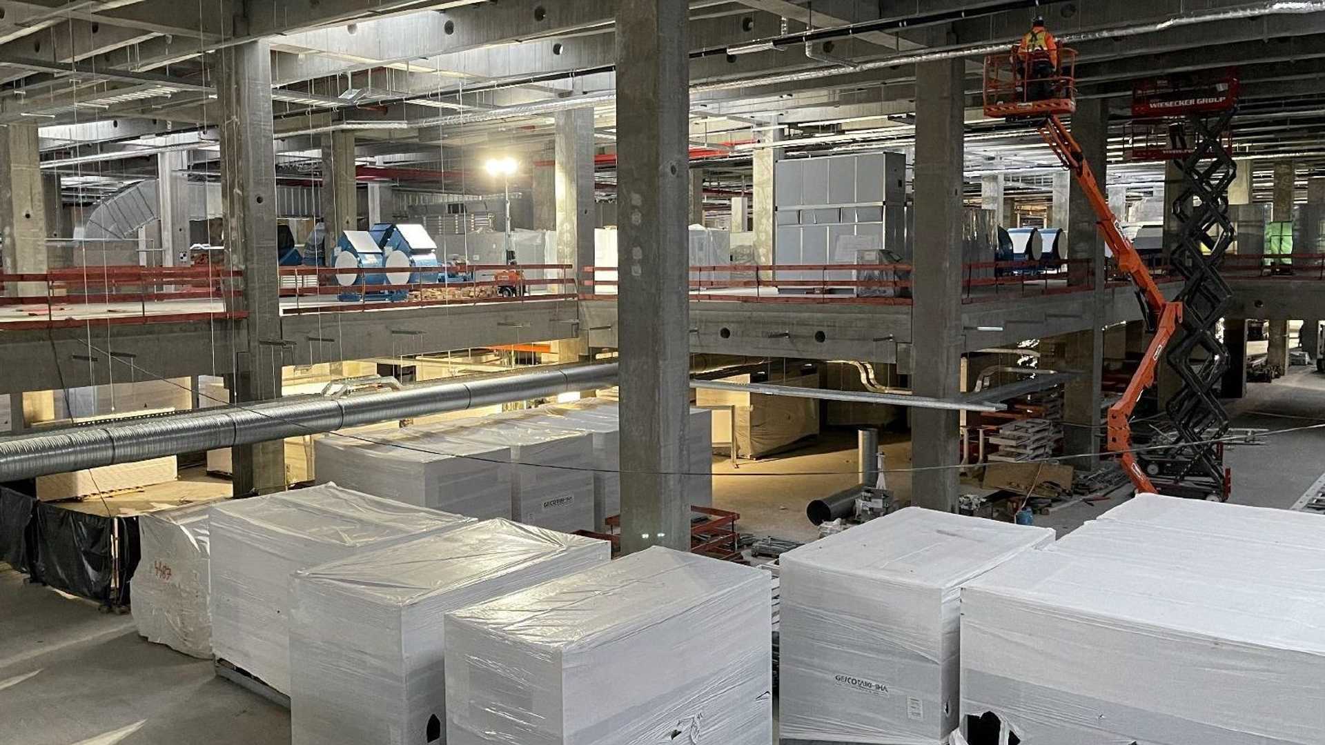 马斯克乐开花！特斯拉德国超级工厂终临开业，预计年产50万台