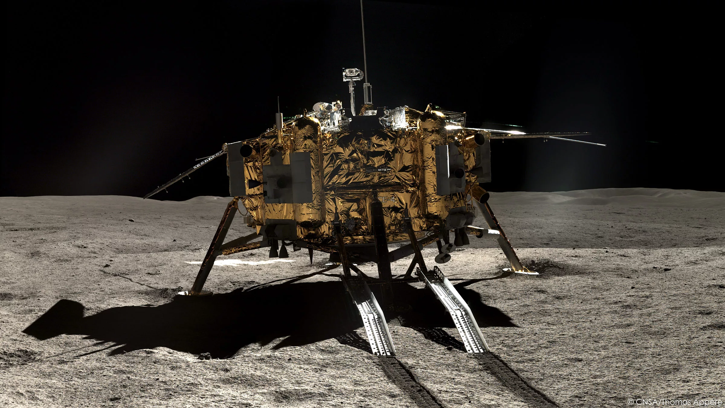 想打破中国“玉兔2号”纪录，NASA豪掷7300万美元，誓要登上月球“背面”